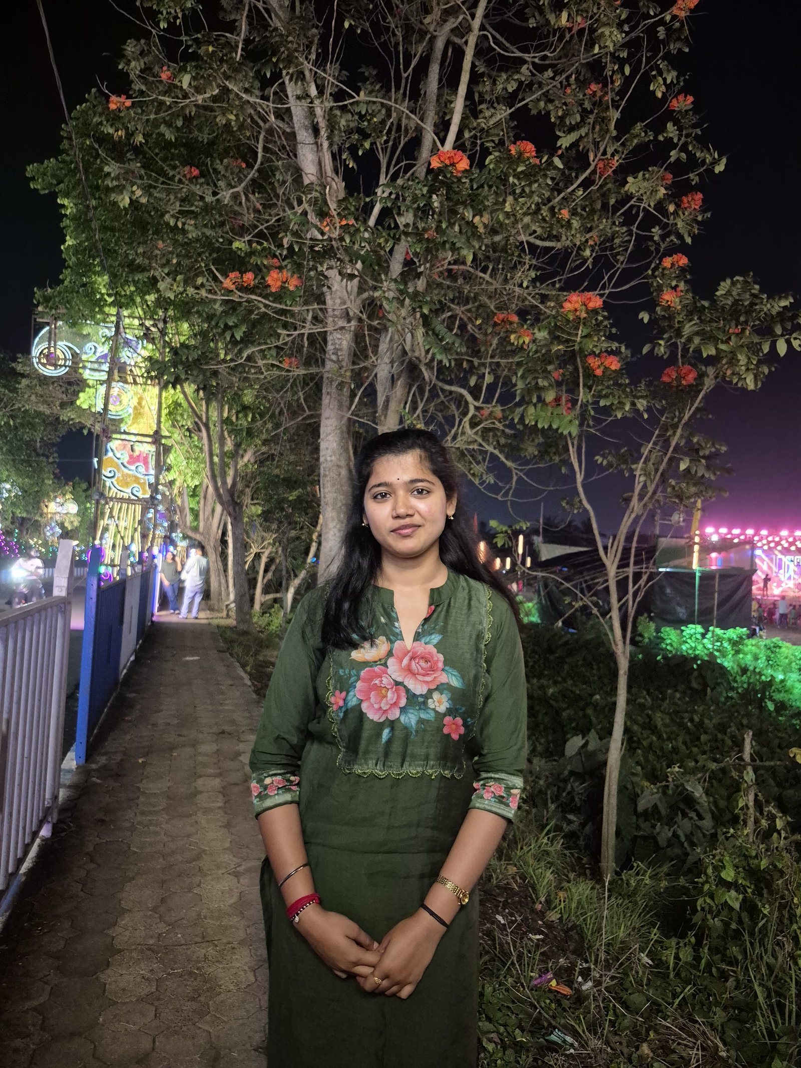 Shreya De